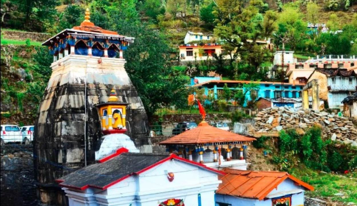 Divine Tri Dham Yatra from Delhi – (Kedarnath, Badrinath & Gangotri)